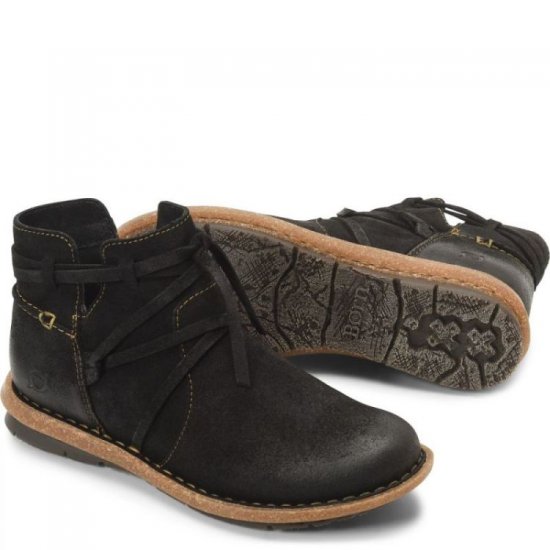 Born Shoes Canada | Women's Tarkiln Boots - Black Distressed (Black) - Click Image to Close