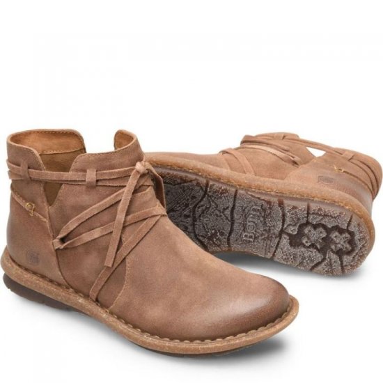 Born Shoes Canada | Women's Tarkiln Boots - Toast Almond Distressed (Tan) - Click Image to Close