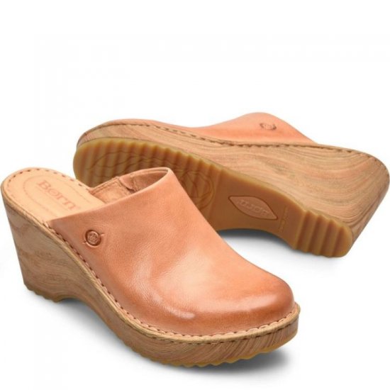 Born Shoes Canada | Women's Natalie Clogs - Natural (Tan) - Click Image to Close