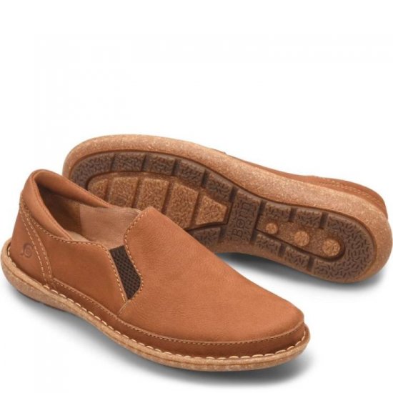 Born Shoes Canada | Women's Mayflower II Slip-Ons & Lace-Ups - Maple Leaf Nubuck (Tan) - Click Image to Close