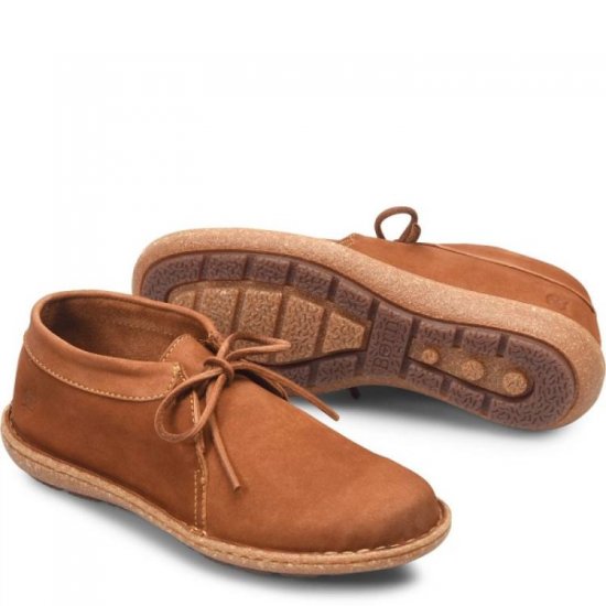 Born Shoes Canada | Women's Nuala Boots - Maple Leaf Nubuck (Tan) - Click Image to Close